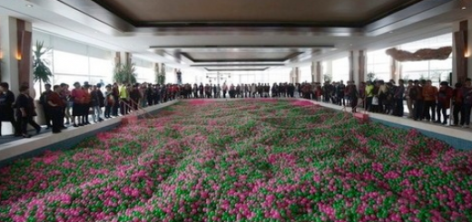 Well+im+off+to+china_004f86_5316874