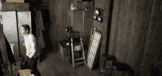 prank-gifs-help-you-laugh-your-way-through-another-boring-tuesday-15-gifs-210