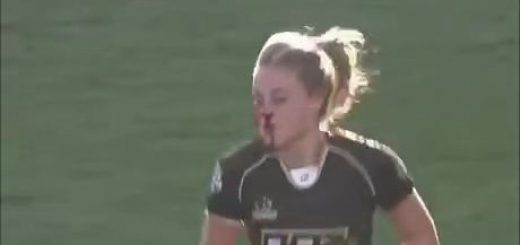 Girlish+soccer_ff33d2_6653082 thumbnail