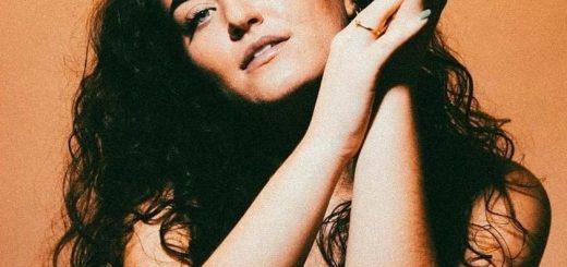 971044408eda9d0ec678b55b28a3b4f1.842x842x1